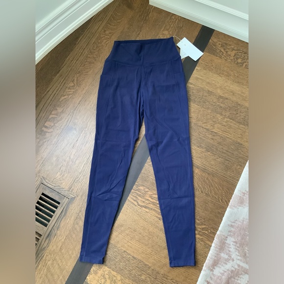 BUFFBUNNY Nubre Rosa Side Pocket Leggings Dark Blue BRAND NEW Size Small - Picture 6 of 12